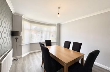 Woodhall Road, Wollaton, Nottingham - Image 2